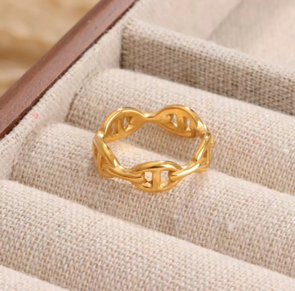 ZEYA - Elaine Irregular Shaped Ring