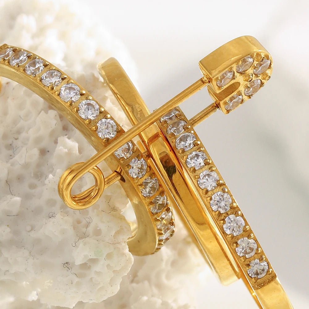 ZEYA - Monica Pinned Zirconia Ring
