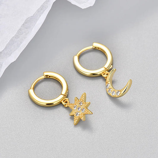 Edelstahl Stern Creolen Ohrringe mit Zirkonia Akzenten für Unisex Stil