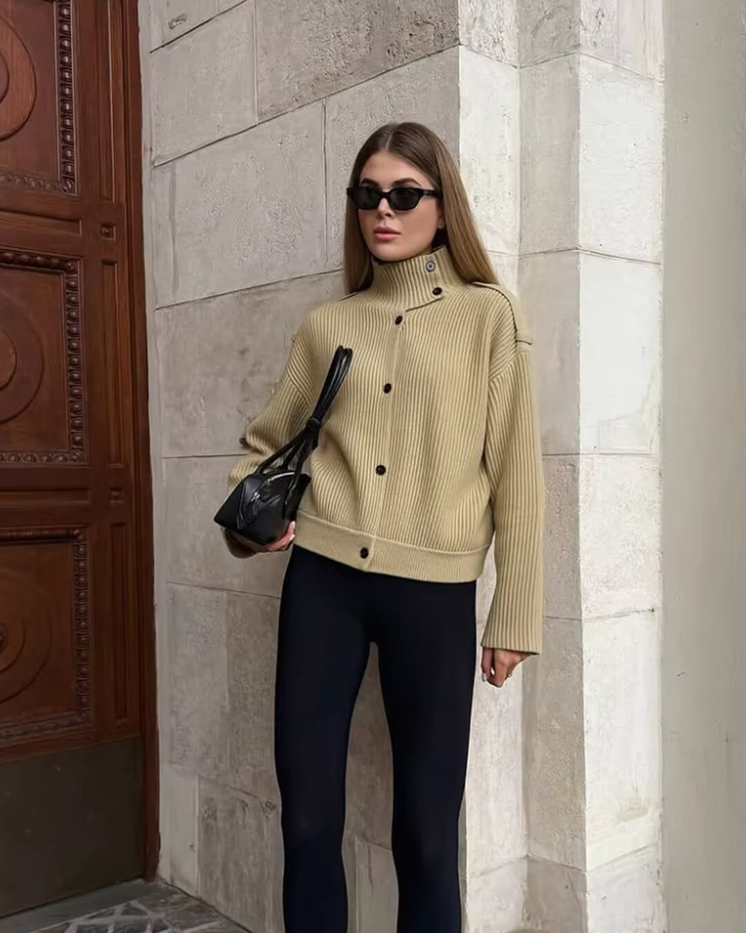 Gilet en maille à col montant